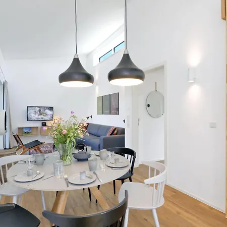 Lovely In Lembruch-duemmer With Wifi * Lembruch